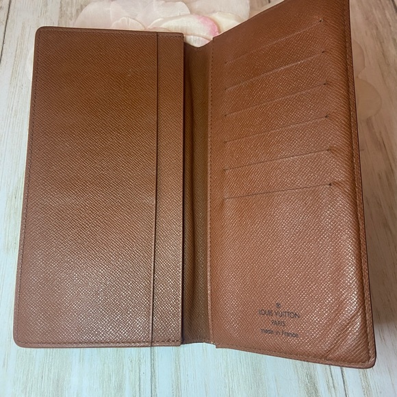 Louis Vuitton Monogram Long Wallet - Picture 6 of 8